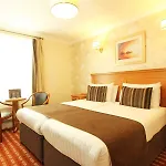 Castle Hotel