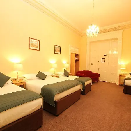 Castle Hotel 4*
