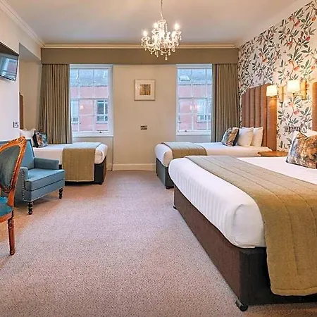 Hotel Castle 4*