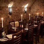 Castle Hotel 4*