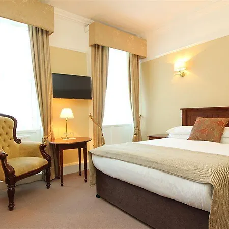 Castle Hotel